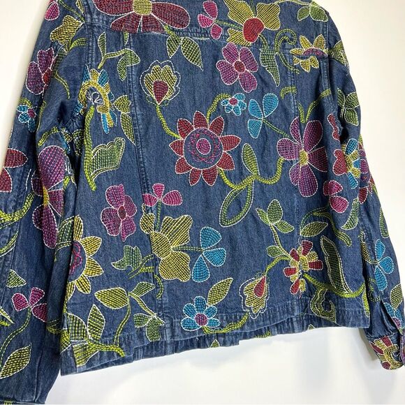 Coldwater Creek Floral Embroidered  Denim Jean Jacket Boho Size Medium - Picture 12 of 13